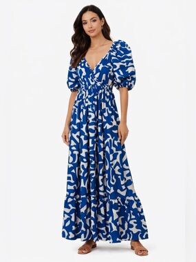 sunday up embroidered dress Scoop Neck Chiffon Flutter Sleeve Embroidered A-line Dress missy / 12 / shell
